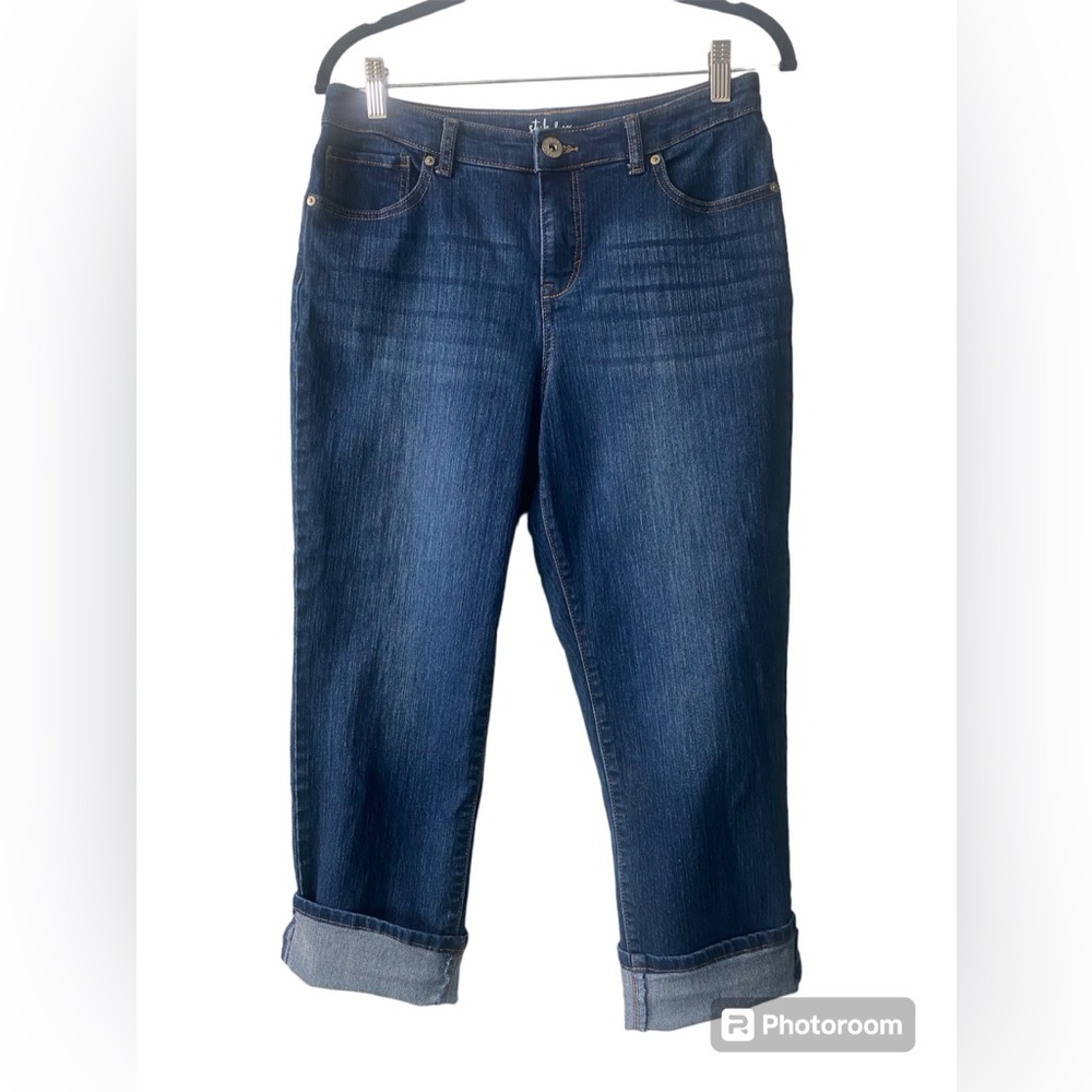 Style and Company Curvy fit Stretch Capris!